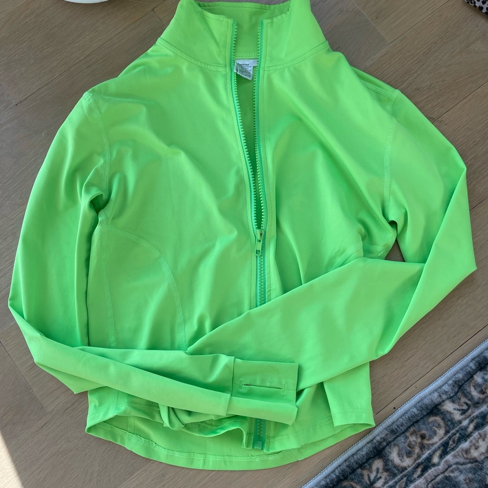 Athletic jacket